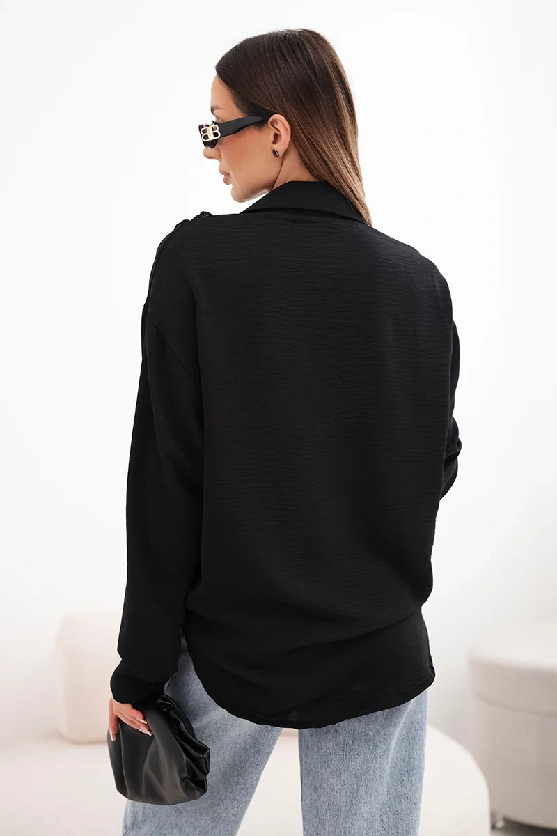 Koszula damska wiskozowa z długim rękawem i falbanami czarna - obrazek 3