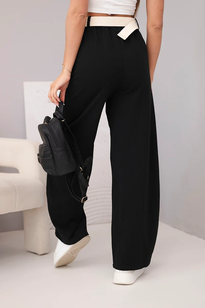Spodnie damskie bawełniane z szeroką nogawką i paskiem czarne - obrazek 3