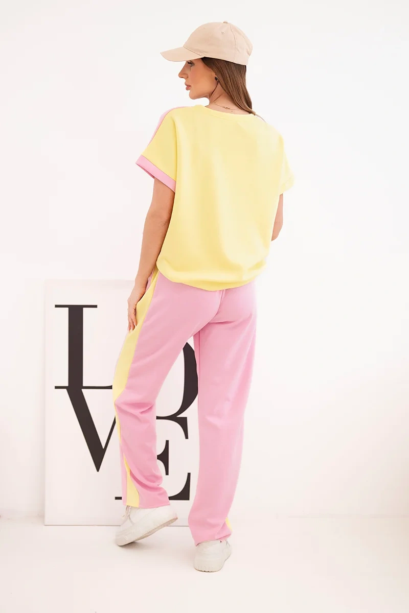 Komplet damski masełkowy z bluzą oversize i szerokimi spodniami żółty - obrazek 3