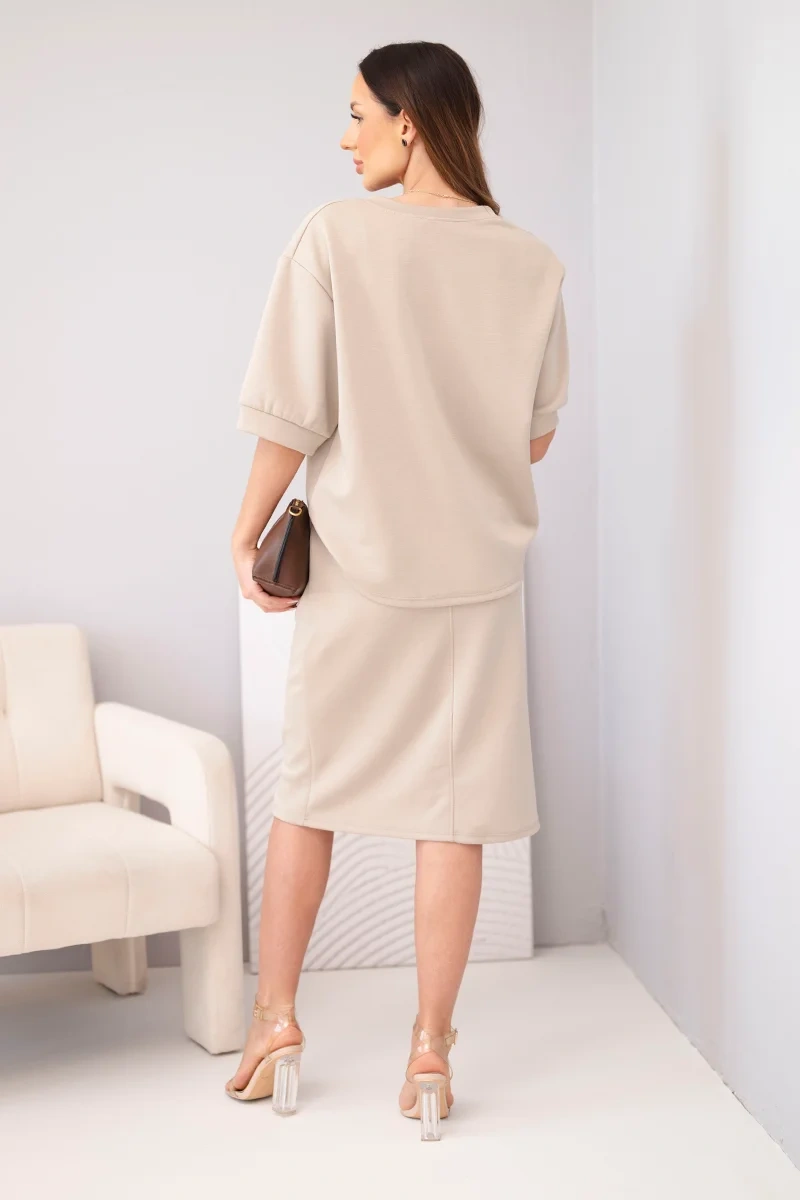 Komplet damski masełkowy z bluzką i spódnicą midi fango - obrazek 3