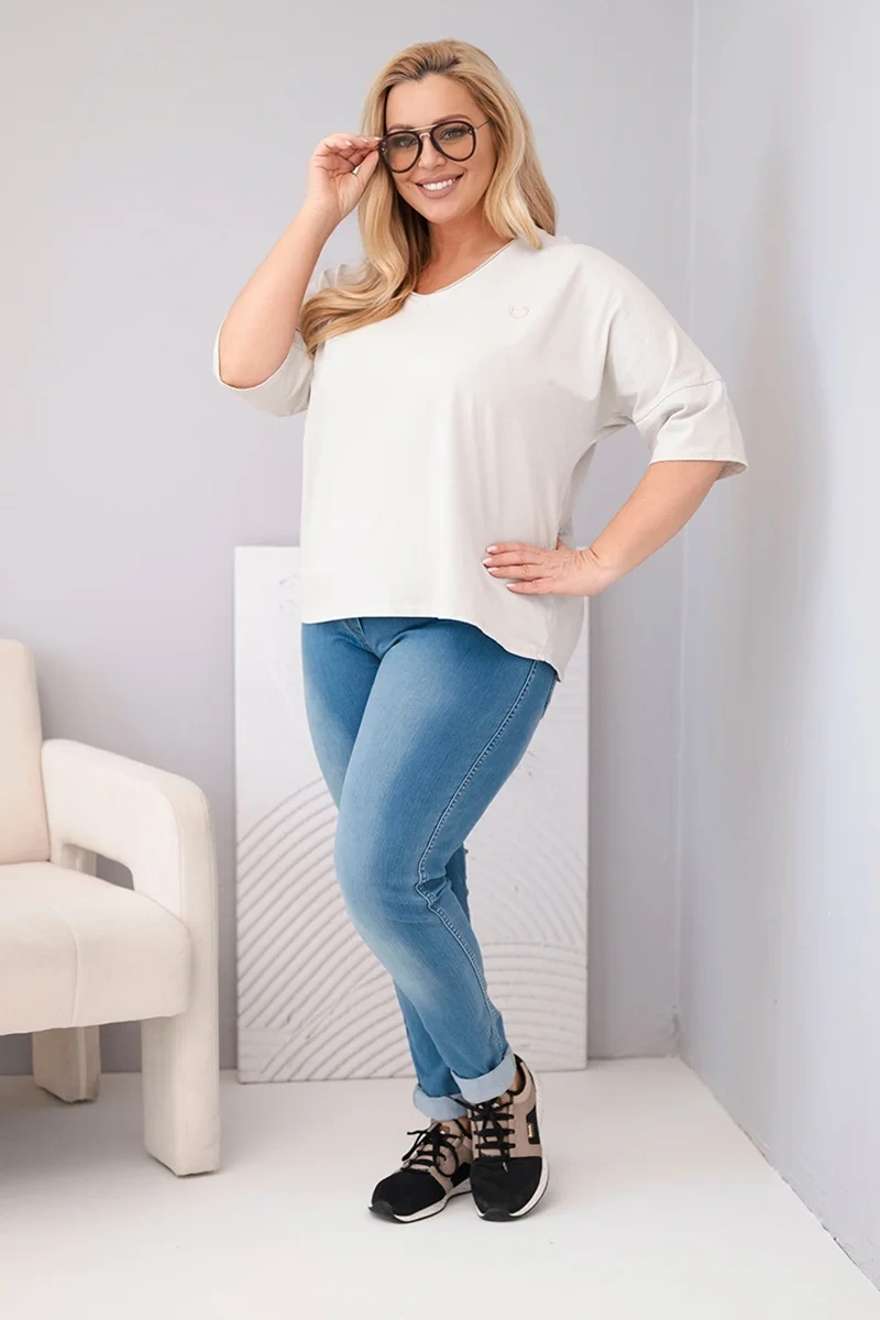 Bluzka damska bawełniana oversize Plus Size z dekoltem V beżowa - obrazek 2