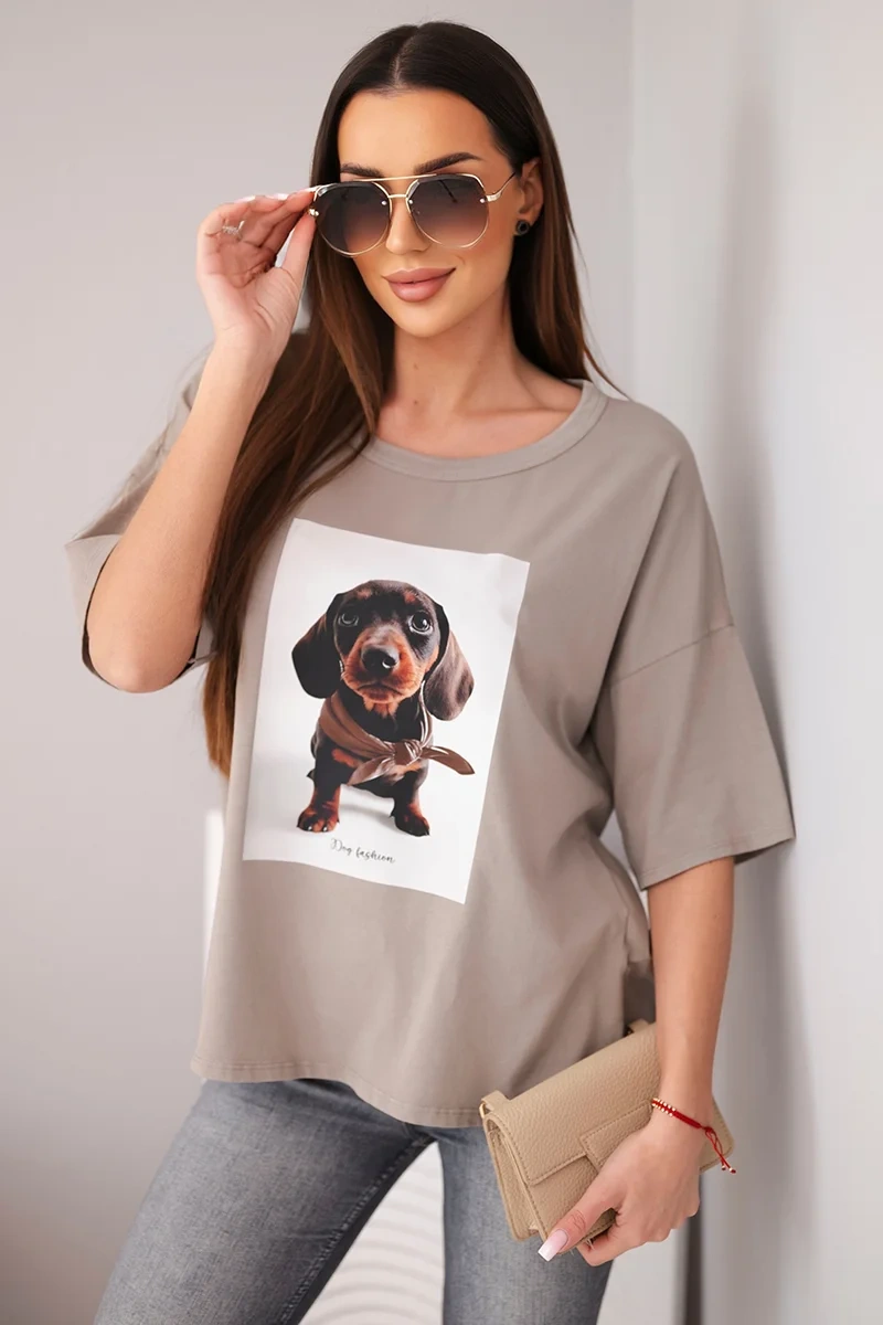 Bluzka damska bawełniana oversize z nadrukiem "Dog Fashion" fango