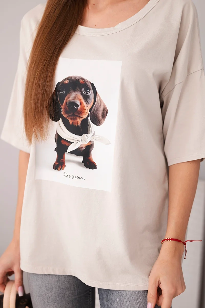 Bluzka damska bawełniana oversize z nadrukiem "Dog Fashion" beżowa - obrazek 4
