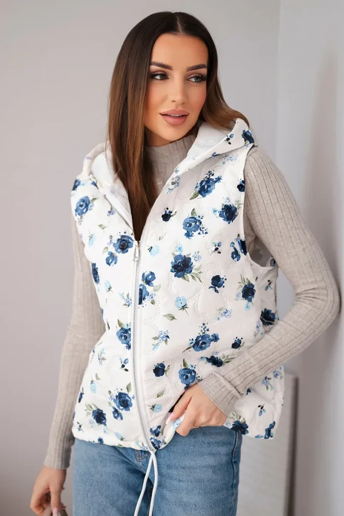 Kamizelka damska pikowana w kwiaty z kapturem granatowa