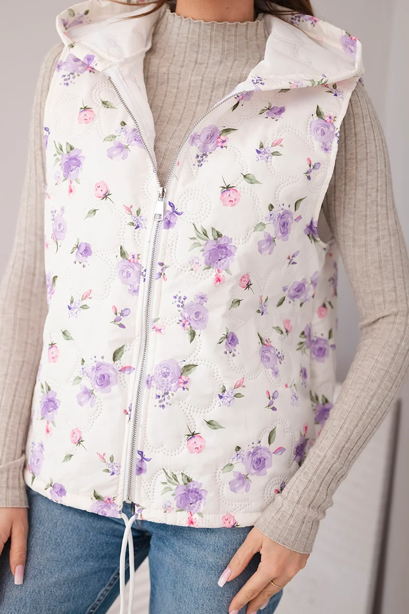Kamizelka damska pikowana w kwiaty z kapturem fioletowa - obrazek 3