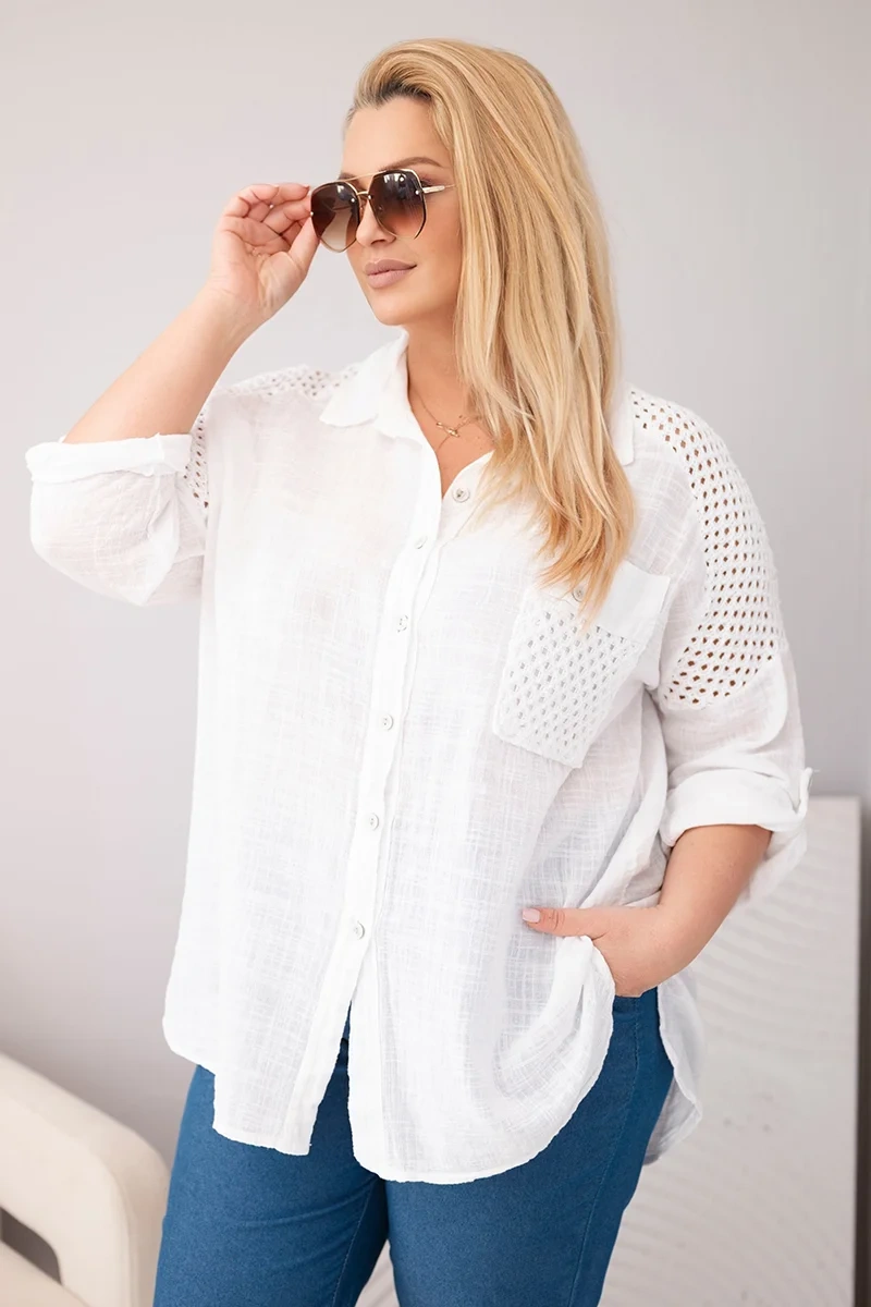 Koszula damska bawełniana Plus Size z kołnierzykiem i koronkową wstawką biała