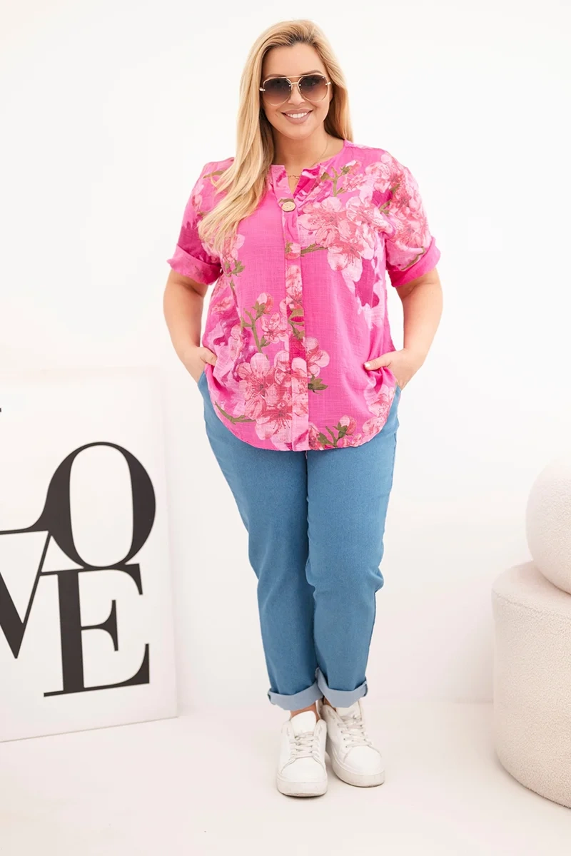 Bluzka damska bawełniana Plus Size z dekoltem V w kwiatowy wzór różowa - obrazek 2