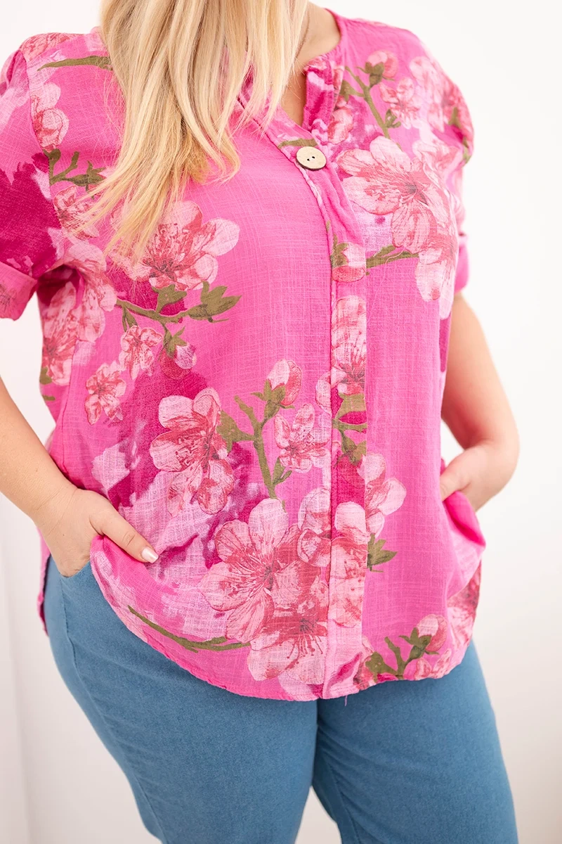 Bluzka damska bawełniana Plus Size z dekoltem V w kwiatowy wzór różowa - obrazek 4