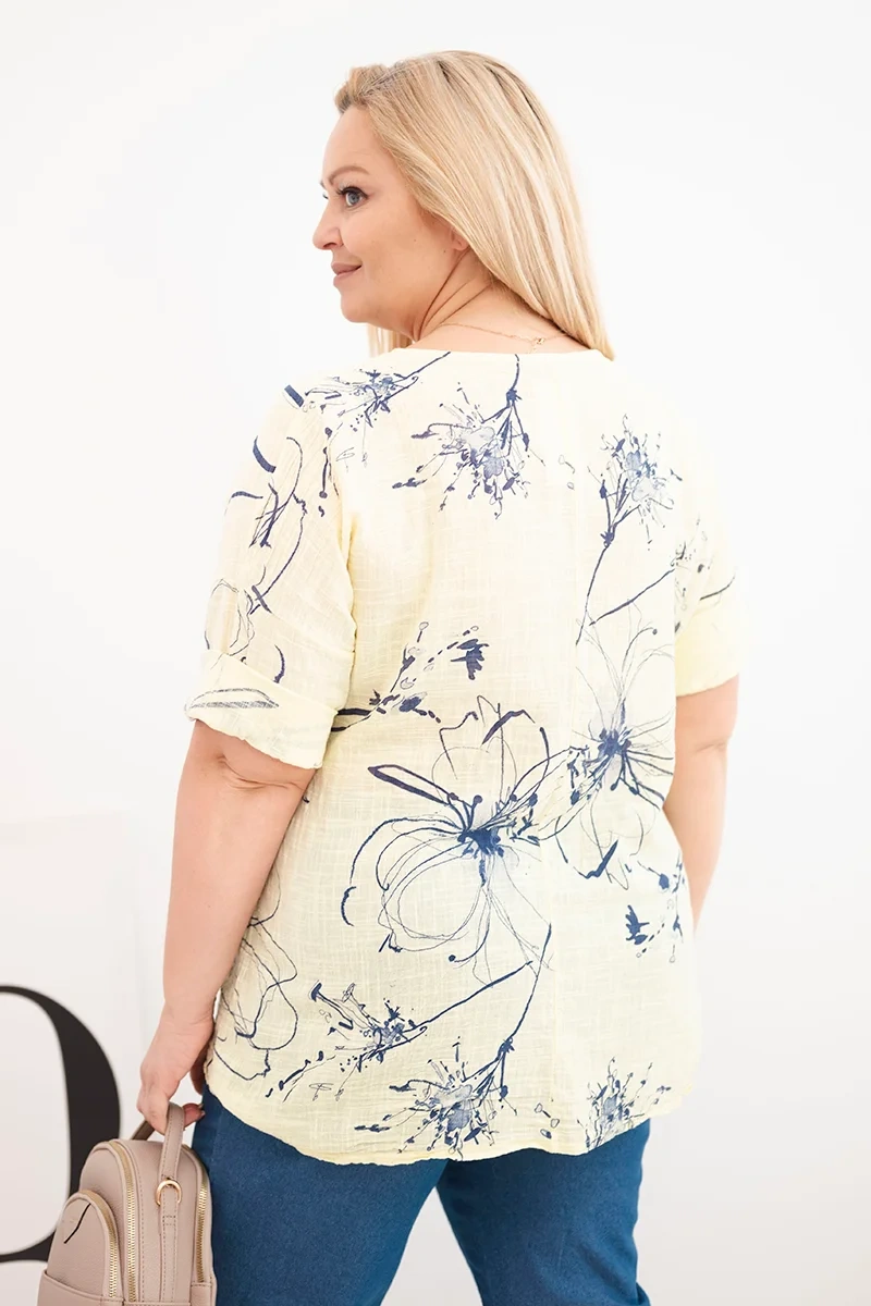 Bluzka damska bawełniana Plus Size z krótkim rękawem i kieszenią żółta - obrazek 3