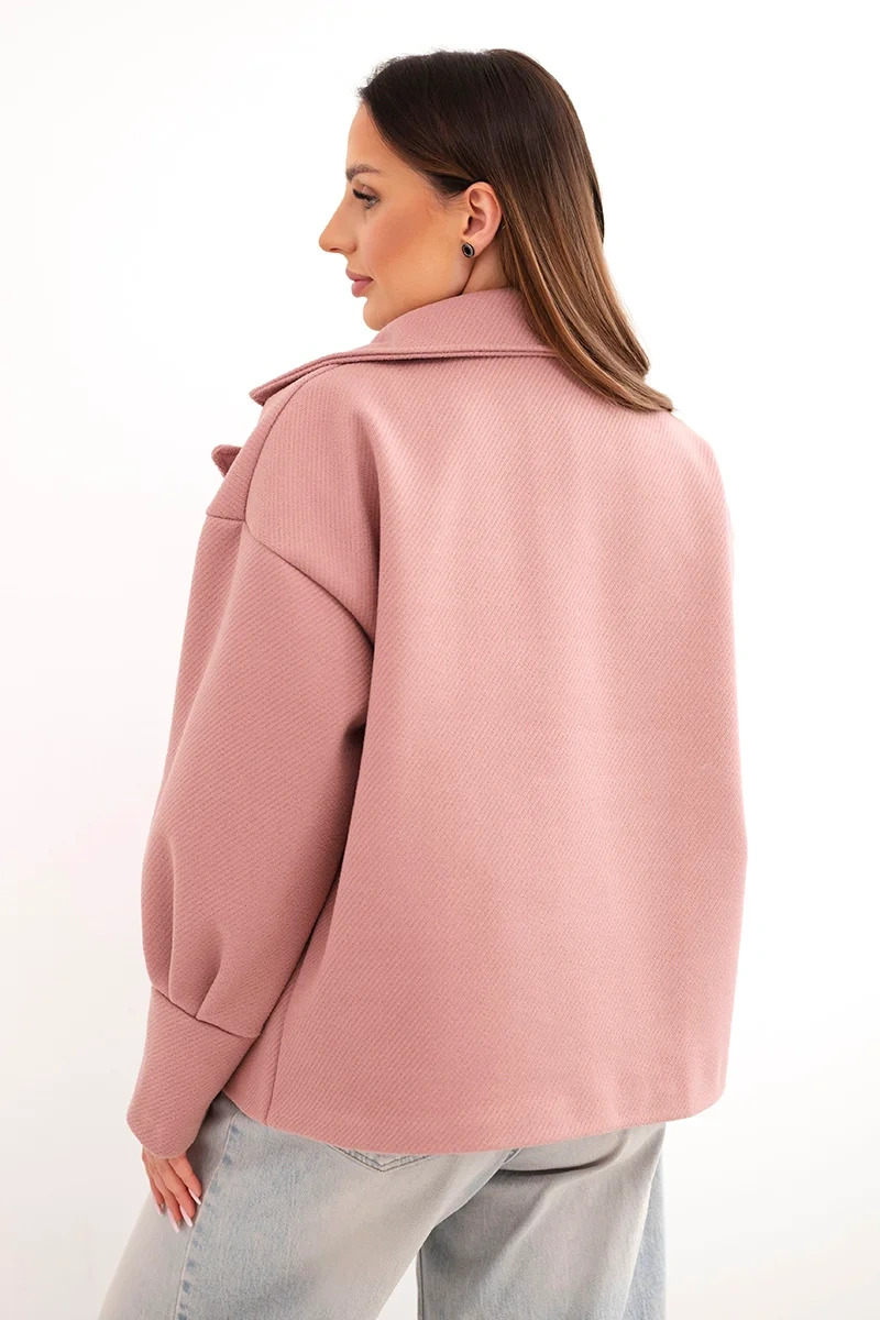 Kurtka damska krótka dwurzędowa z kołnierzem ciemno różowa - obrazek 3