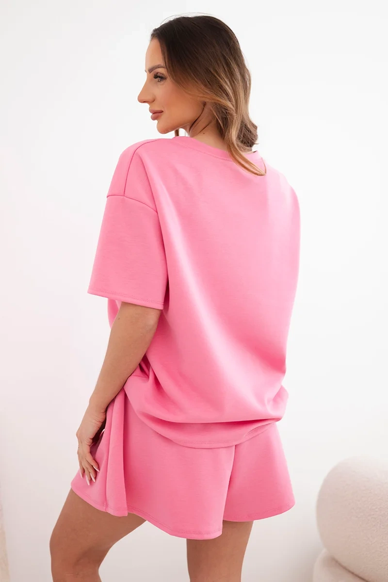Komplet damski wiskozowy masełko z krótkim rękawem i spodenki z wysokim stanem różowy - obrazek 3