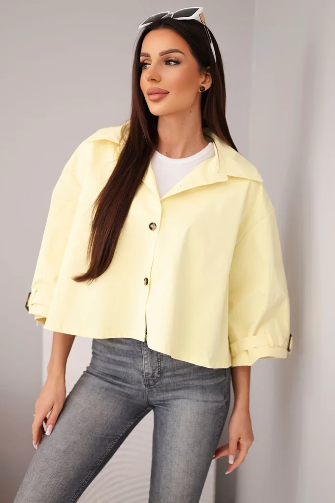 Kurtka damska wiosenna bawełniana zapinana na guziki z kołnierzem żółta