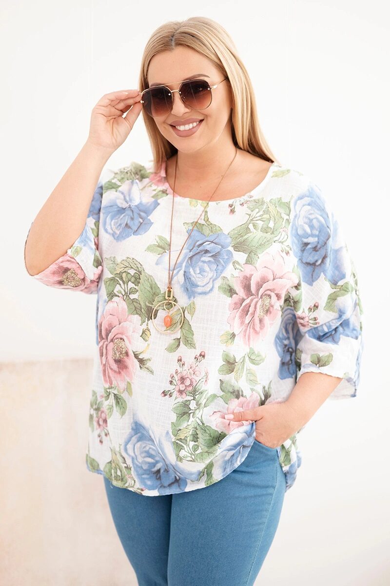 Bluzka damska bawełniana Plus Size z krótkim rękawem i kwiatowym wzorem biała