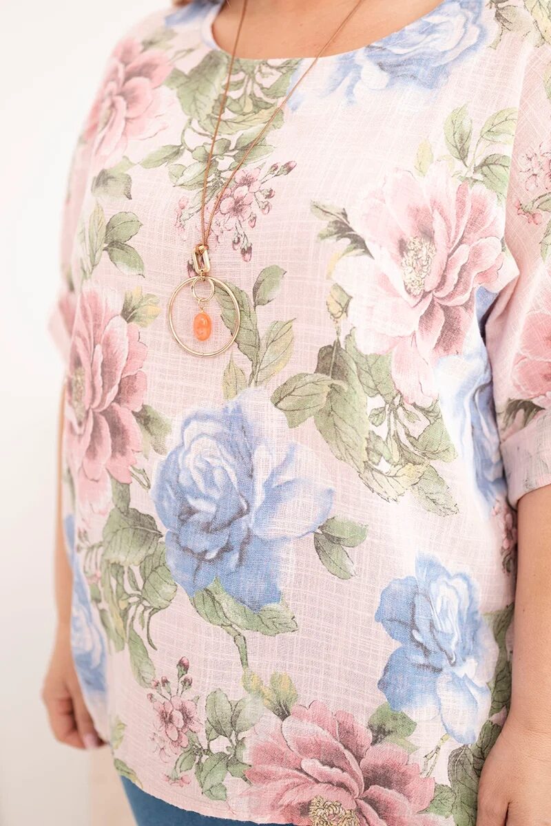 Bluzka damska bawełniana Plus Size z krótkim rękawem i kwiatowym wzorem pudrowy róż - obrazek 4