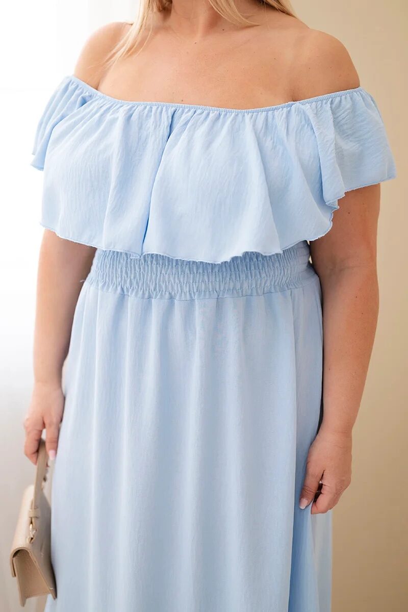 Sukienka damska Plus Size z falbaną i elastyczną talią niebieska - obrazek 4