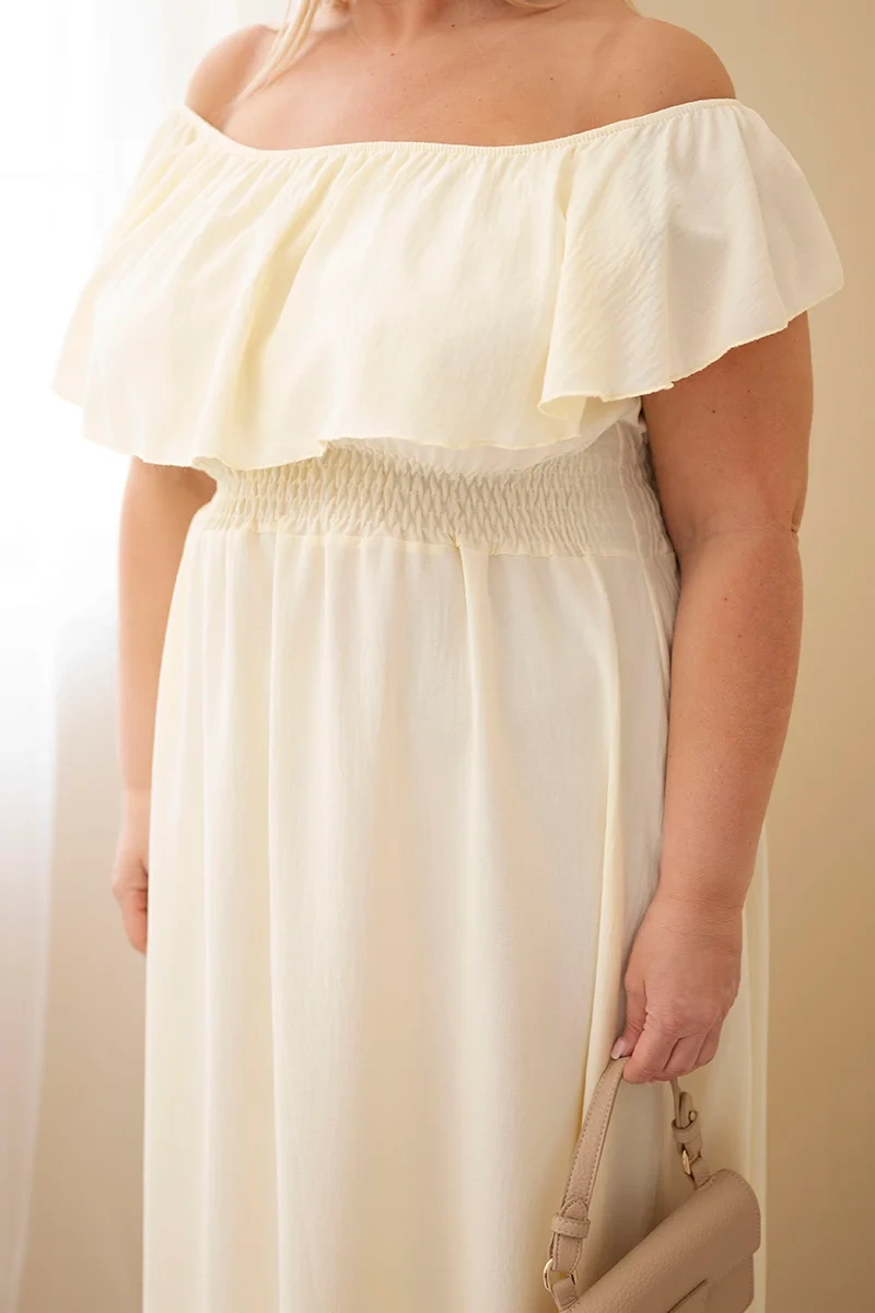 Sukienka damska Plus Size z falbaną i elastyczną talią żółta - obrazek 4