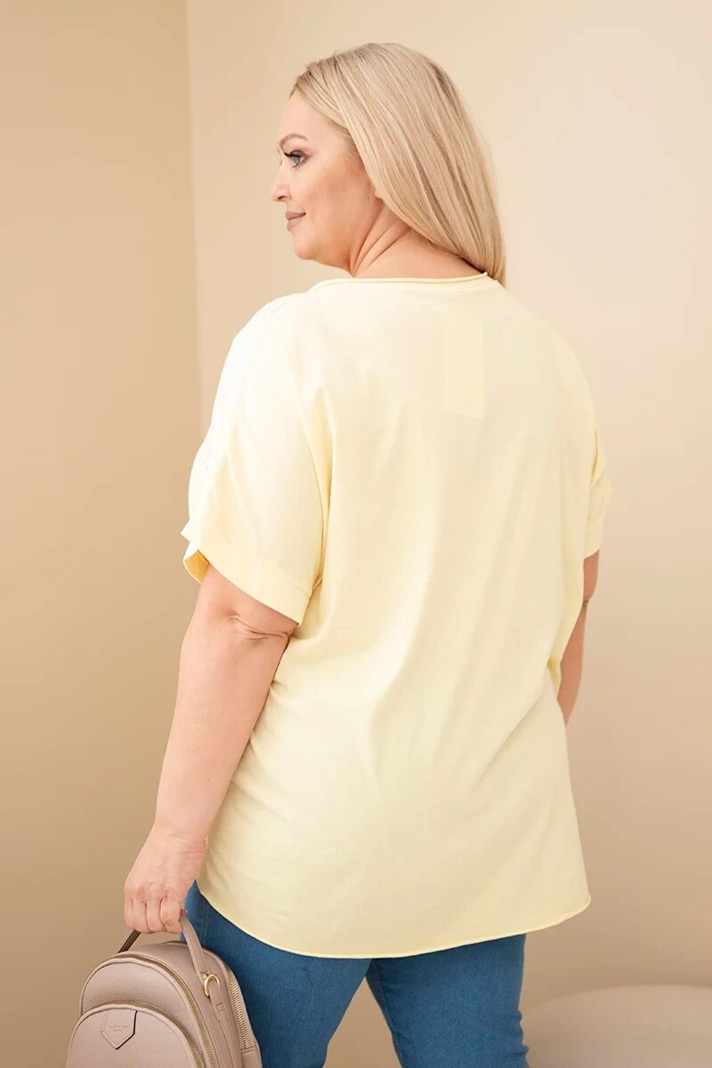Bluzka damska bawełniana Plus Size z haftowanymi kwiatami żółta - obrazek 4