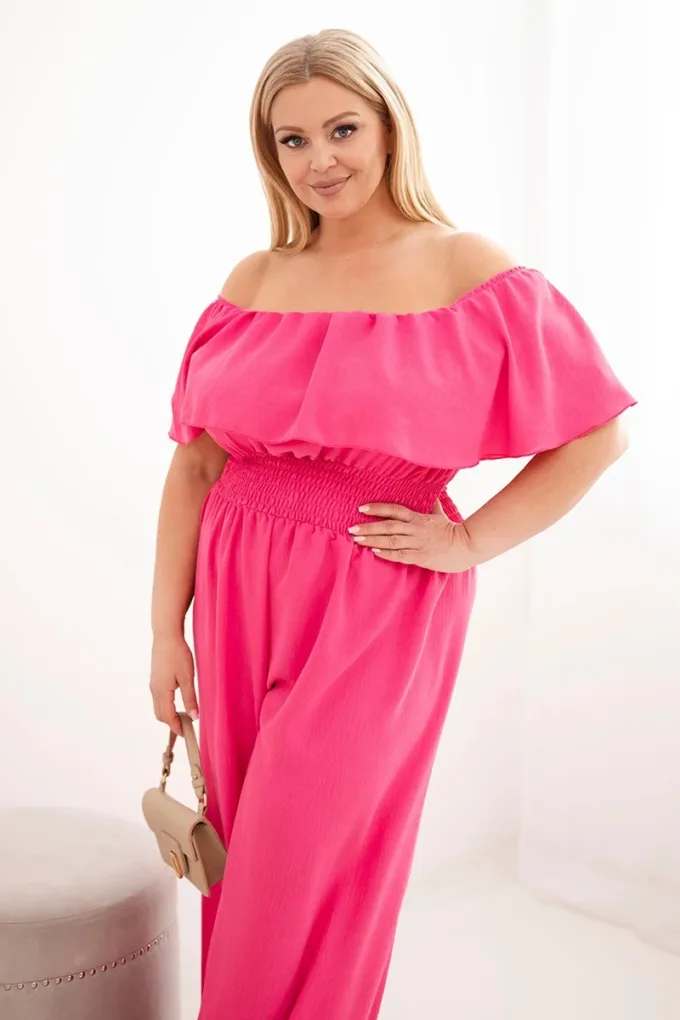 Kombinezon damski wiskozowy Plus Size hiszpanka z falbaną i szeroką nogawką różowy