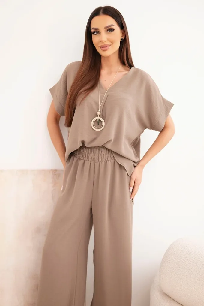 Komplet z naszyjnikiem bluzka + spodnie fango