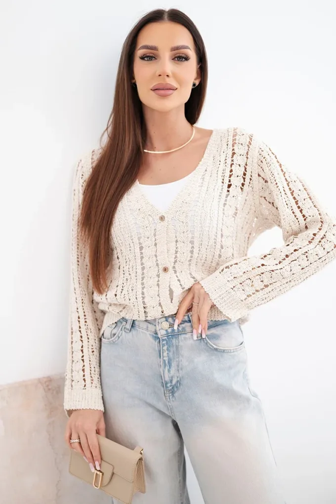 Sweter damski bawełniany ażurowy zapinany na guziki z dekoltem V beżowy