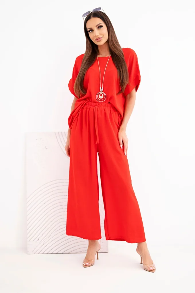 Komplet damski wiskozowy bluzka krótki rękaw i spodnie szeroka nogawka czerwony
