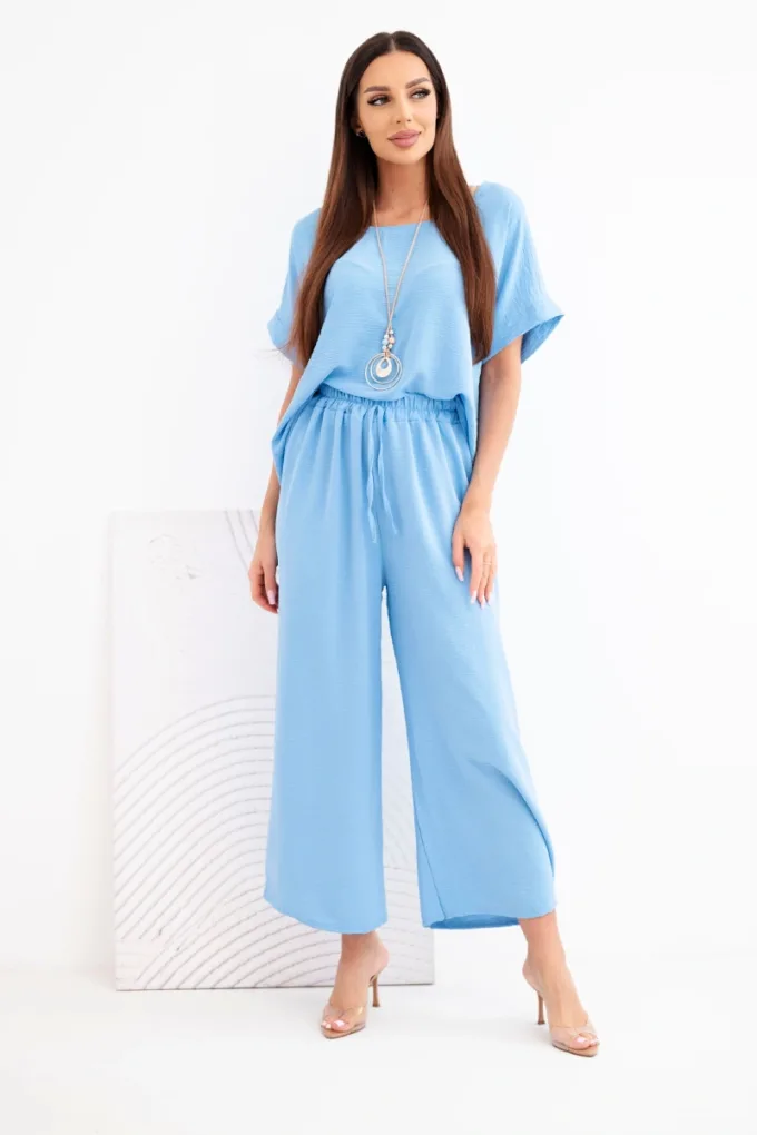 Komplet damski wiskozowy bluzka krótki rękaw i spodnie szeroka nogawka niebieski