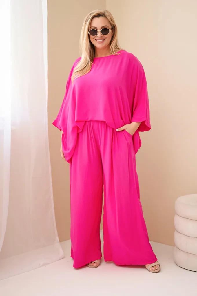 Komplet damski Plus Size wiskozowy z szerokimi spodniami i bluzką fuksja