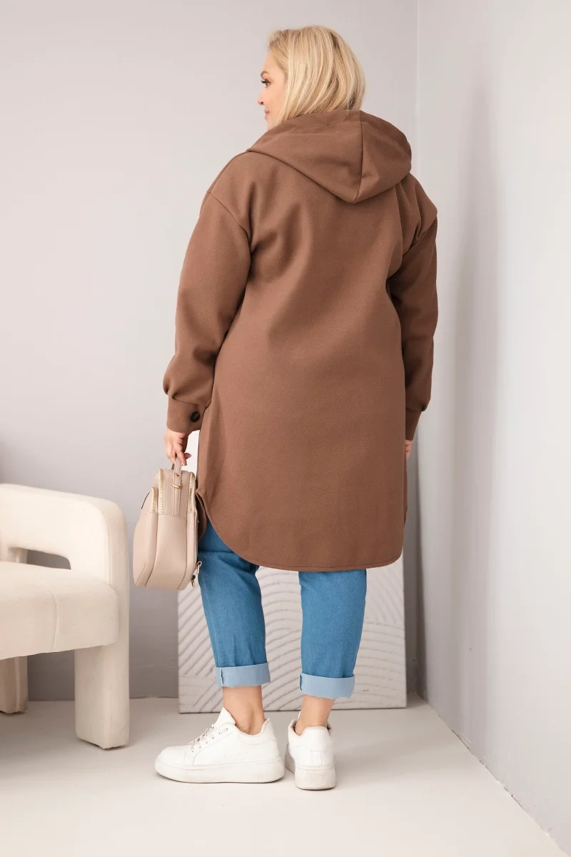 Płaszcz damski Plus Size z kapturem zapinany na guziki brązowy - obrazek 3