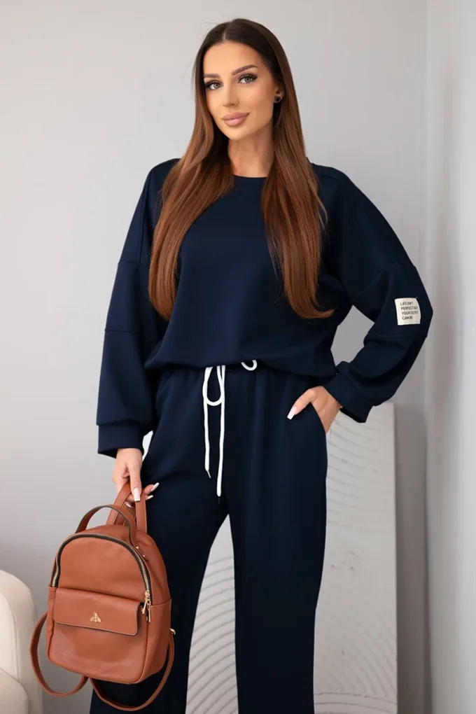 Komplet damski masełko bluza + spodnie granatowy