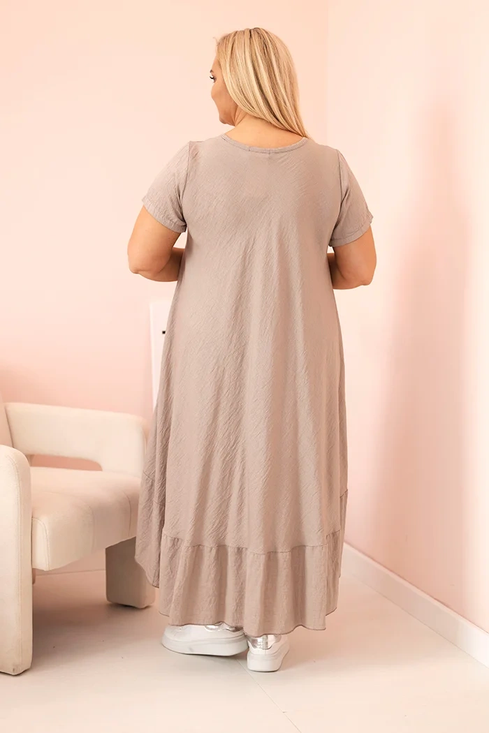 Sukienka damska plus size z krótkim rękawem i falbaną z lekkiej wiskozy fango - obrazek 3