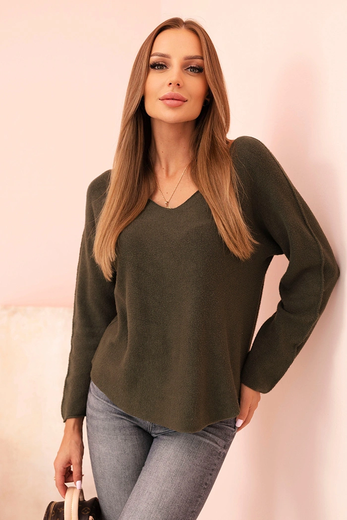 Sweter damska z wiskozą z dekoltem w serek ciemny khaki