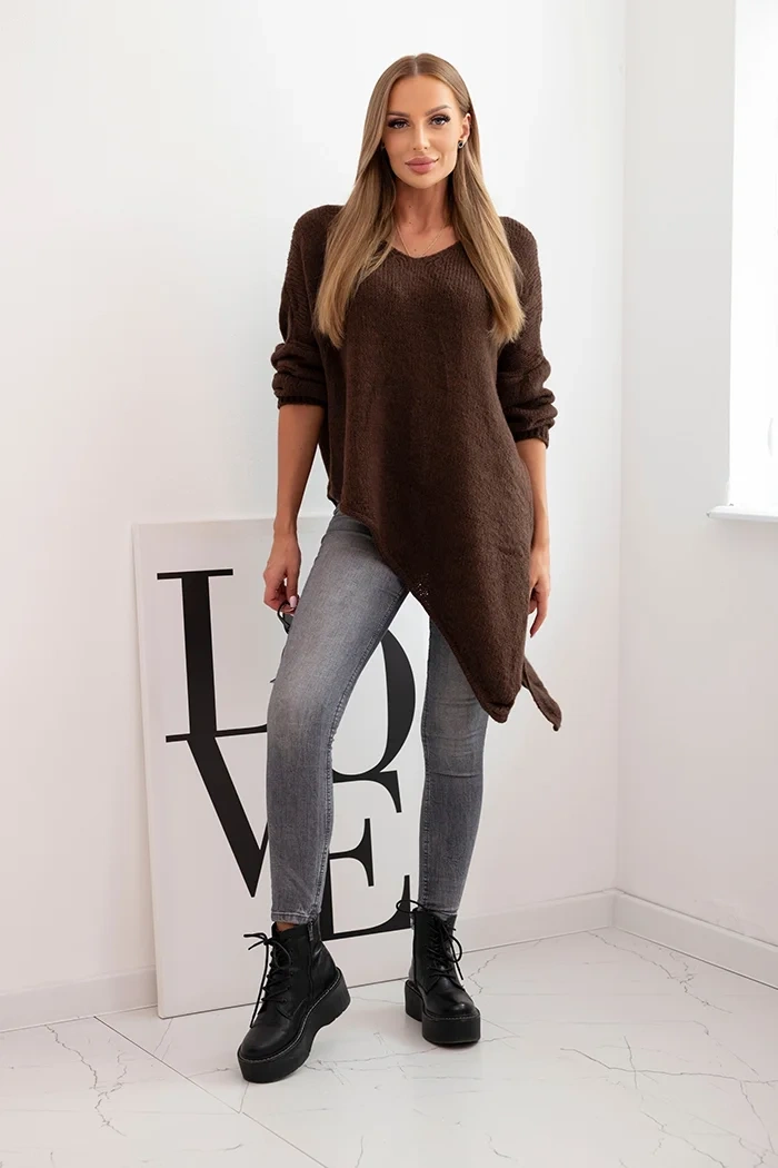 Sweter damski wełniany asymetryczny Plus Size z dekoltem V brązowy - obrazek 2