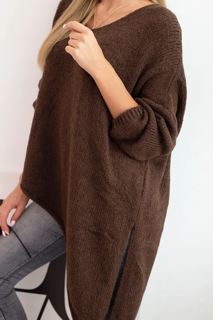 Sweter damski wełniany asymetryczny Plus Size z dekoltem V brązowy - obrazek 4