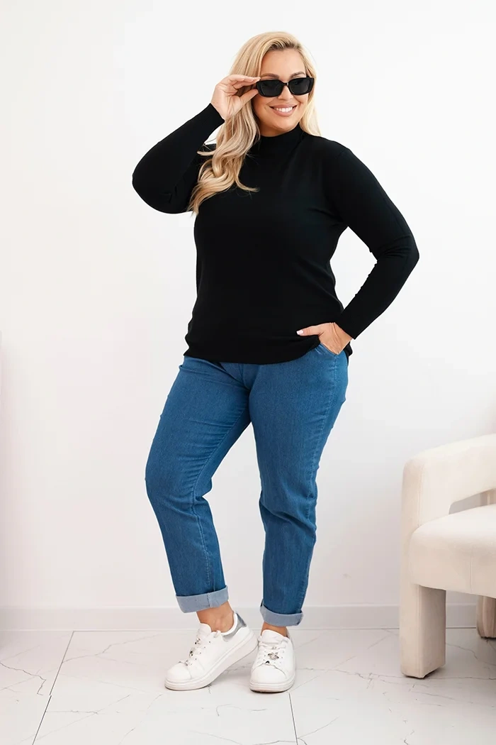 Sweter damski Plus Size z wiskozy z golfem czarny - obrazek 2