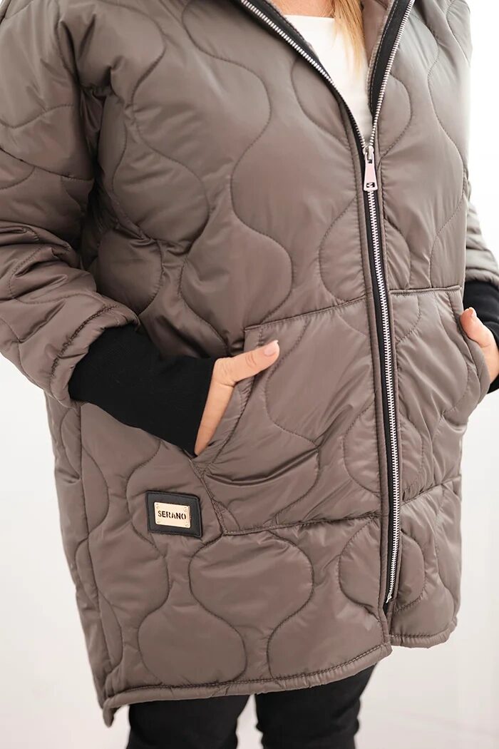 Kurtka damska zimowa Plus Size pikowana z kapturem fango - obrazek 4
