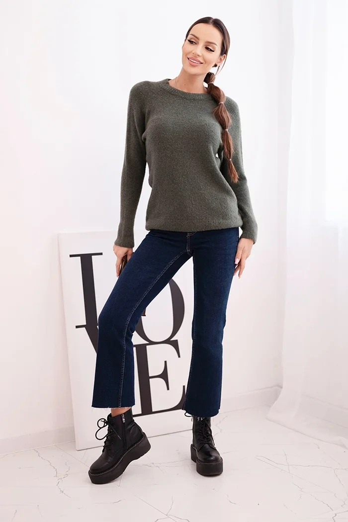 Sweter damski z baby alpaki z długim rękawem khaki - obrazek 2