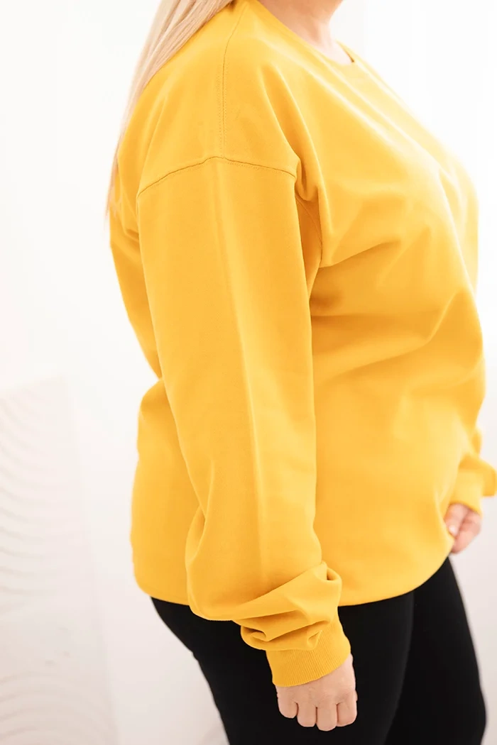Bluza damska pętelkowa Plus Size bawełniana basic z okrągłym dekoltem musztardowa - obrazek 4