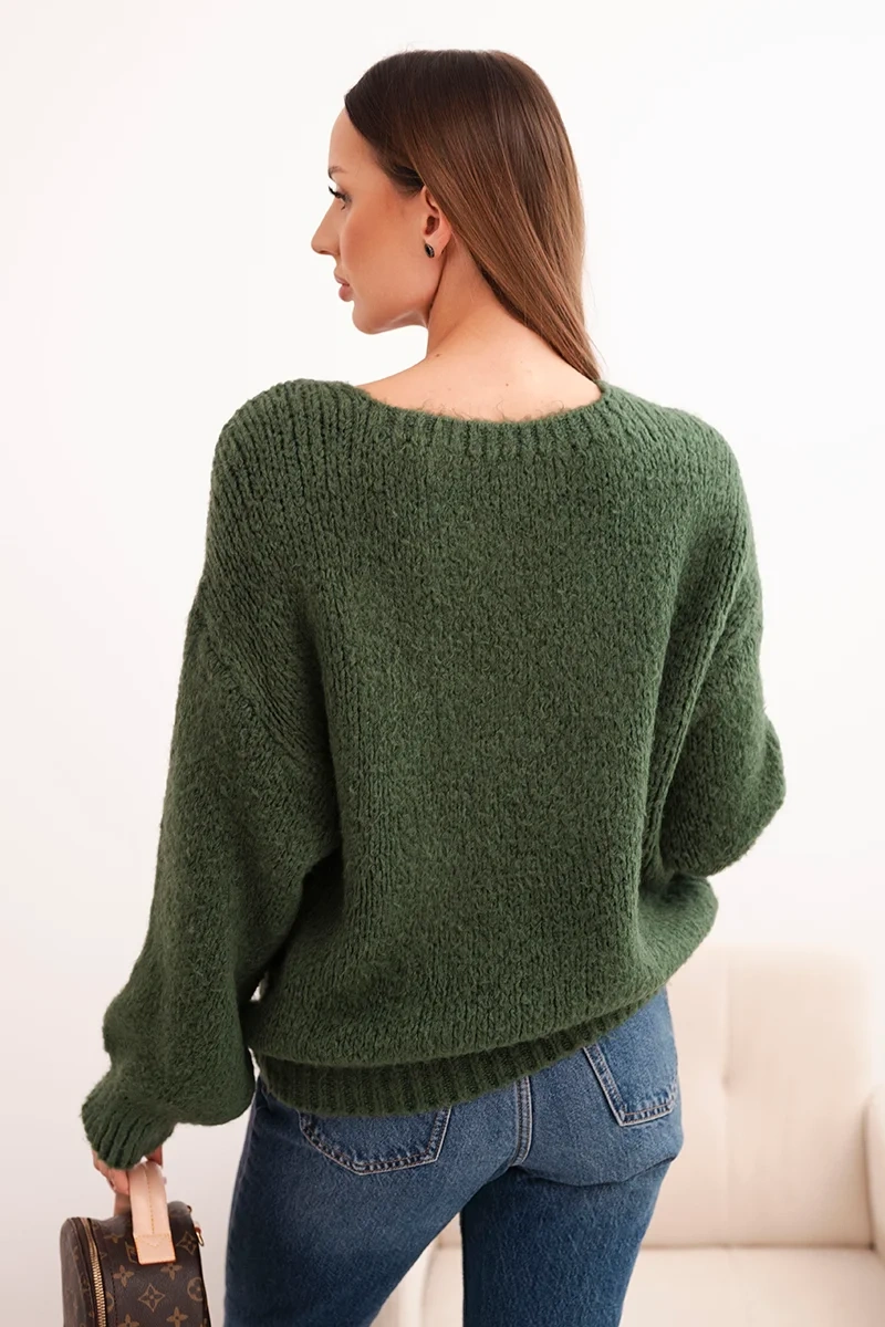 Sweter damski z wełną o grubym splocie i długim rękawem khaki - obrazek 3