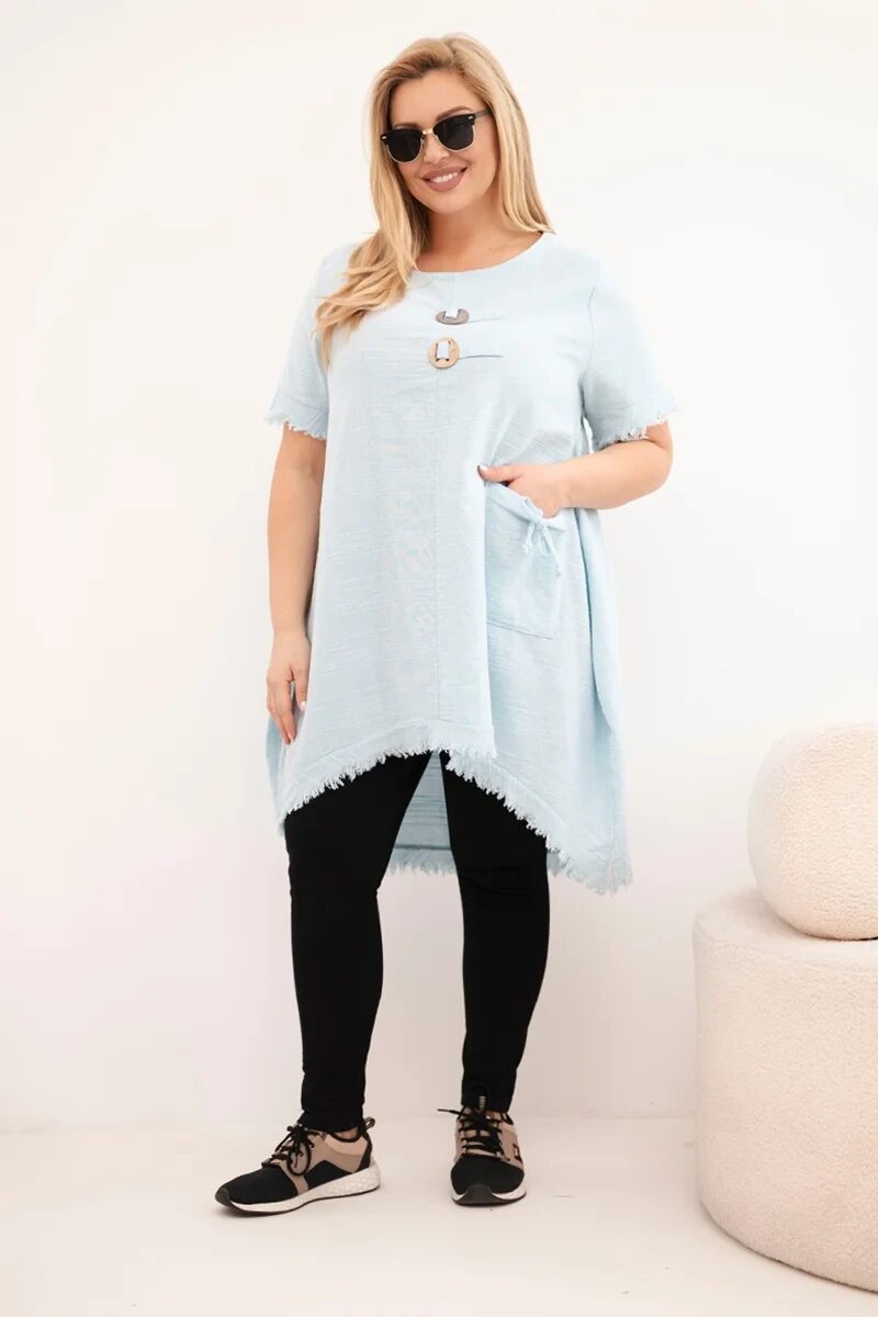 Sukienka damska bawełniana Plus Size z dłuższym tyłem i kieszenią niebieska - obrazek 2