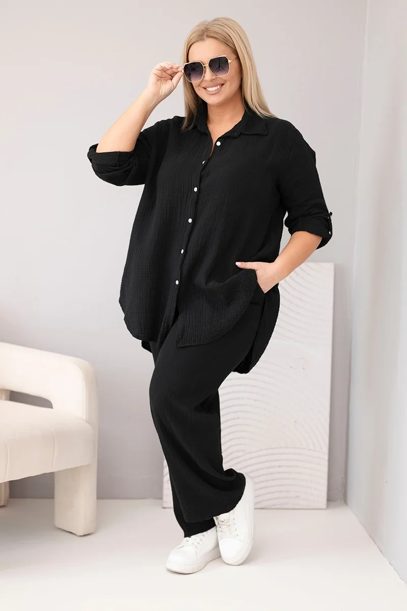 Komplet damski muślinowy Plus Size z koszulą zapinaną na guziki i spodniami z szeroką nogawką czarny - obrazek 2