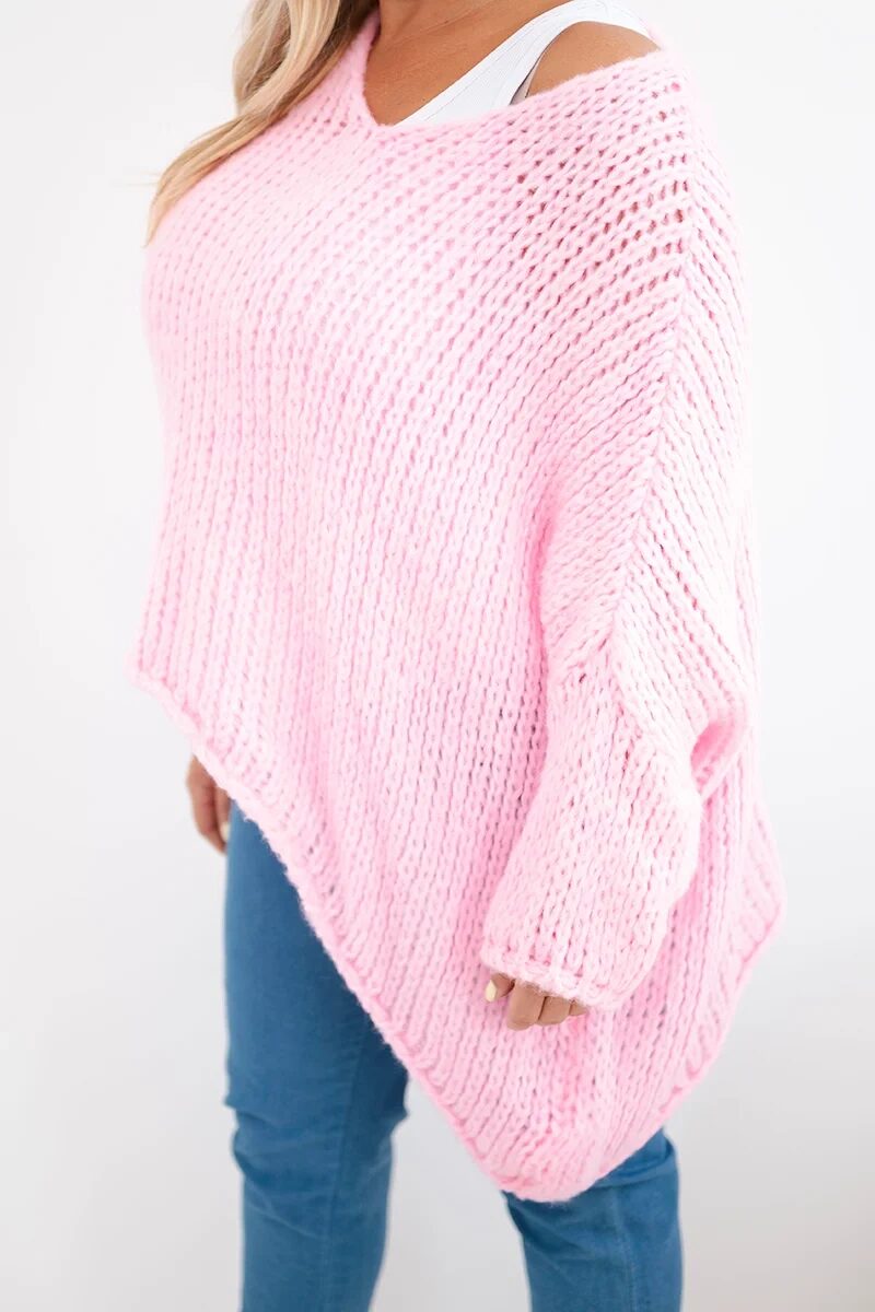 Sweter damski ażurowy oversize z dekoltem V i dłuższym tyłem cukierkowy róż - obrazek 4