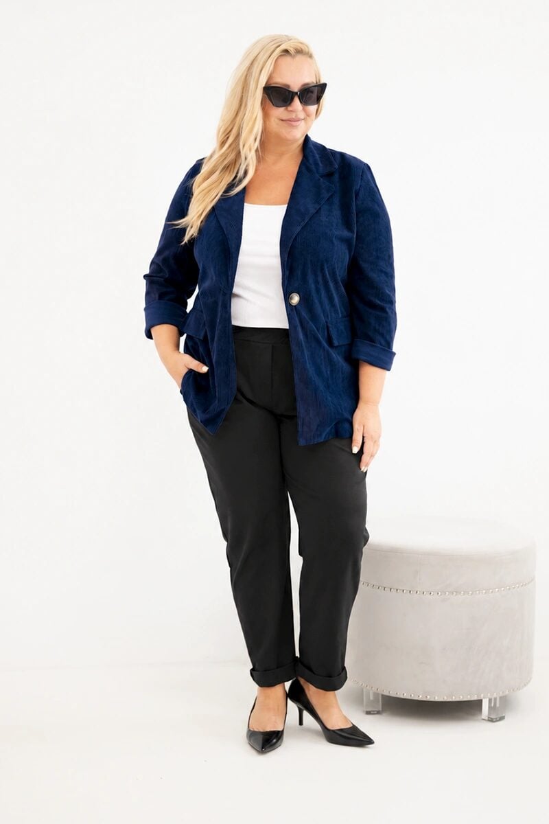 Marynarka damska Plus Size sztruksowa z klapami i kieszeniami granatowa - obrazek 2