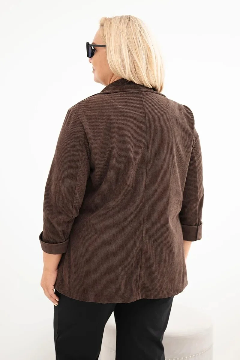 Marynarka damska Plus Size sztruksowa z klapami i kieszeniami brązowa - obrazek 3