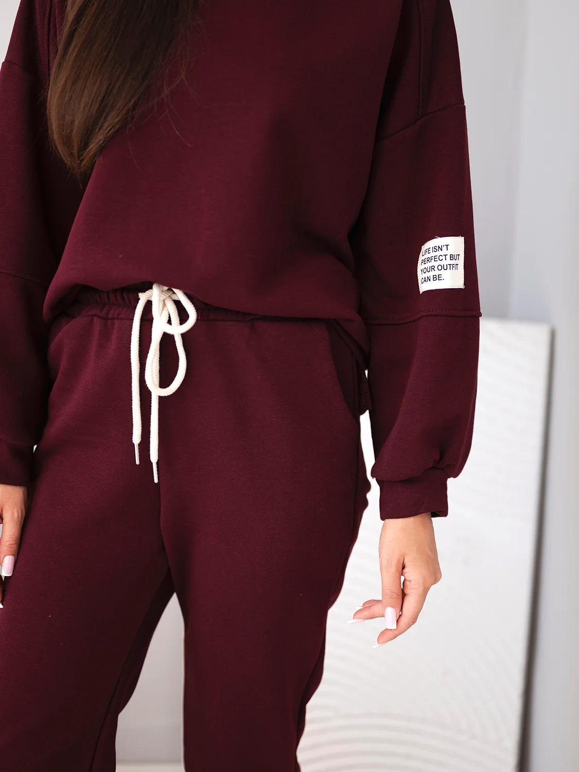 Komplet damski bawełniany z bluzą i spodniami jogger śliwkowy - obrazek 4