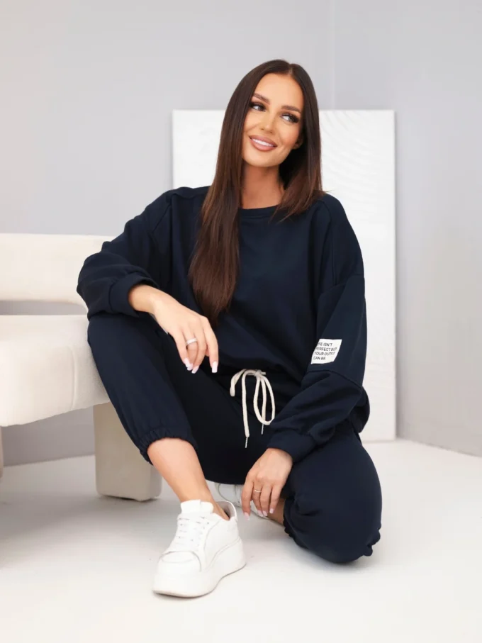Komplet damski bawełniany z bluzą i spodniami jogger granatowy