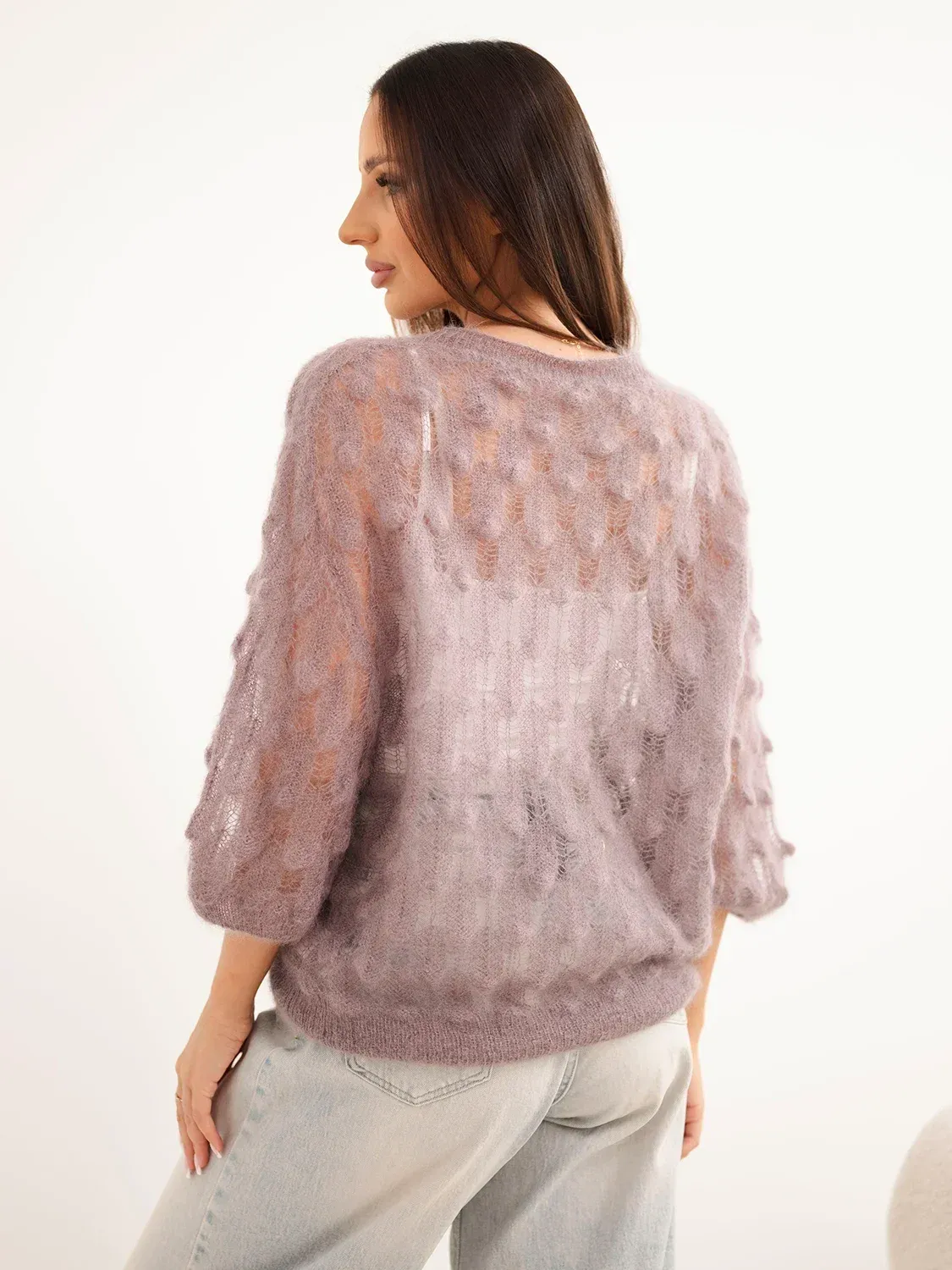 Sweter damski w 70% z kid moheru ażurowy z krótkim rękawem fango - obrazek 4