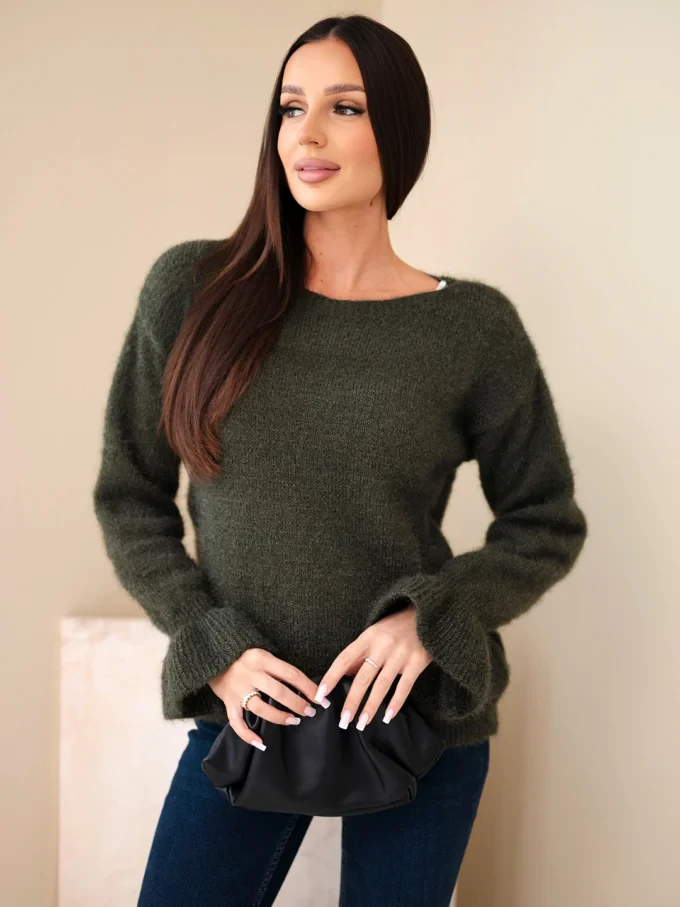Sweter damski z moherem i wełną z falbaną przy rękawach khaki