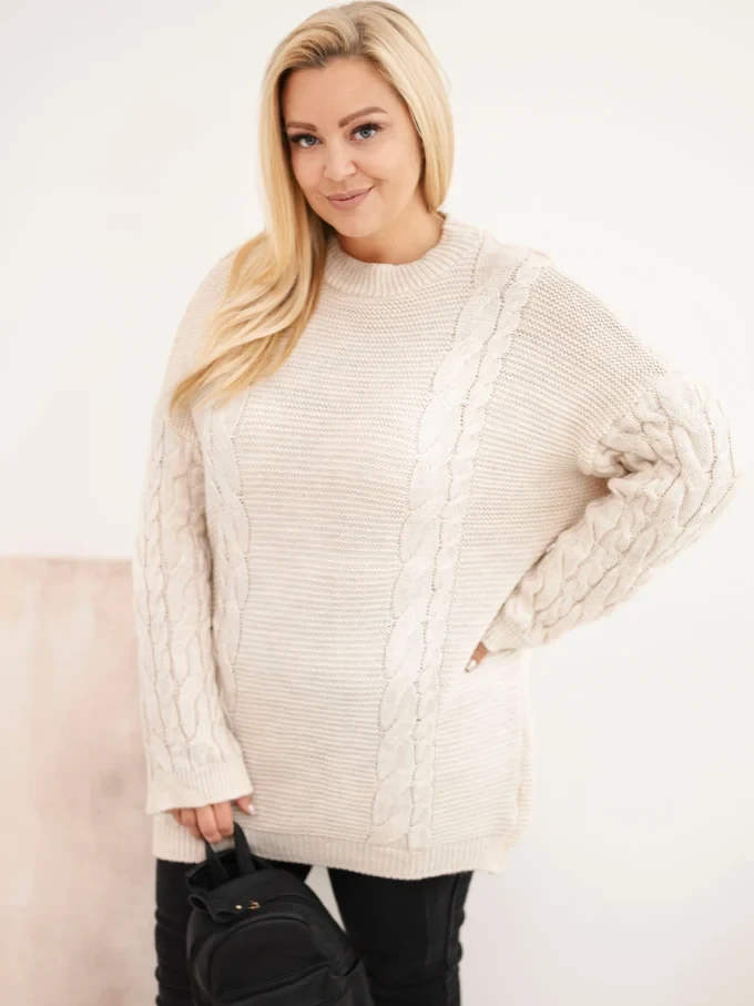 Sweter damski Plus Size z warkoczowym wzorem beżowy