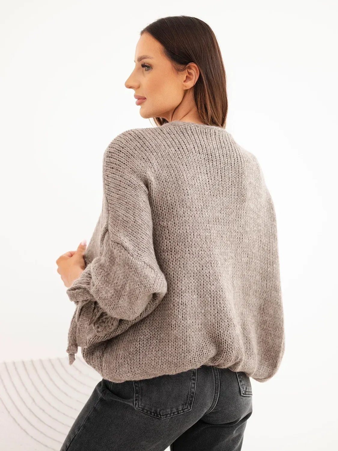 Sweter damski o luźny krój fango - obrazek 4