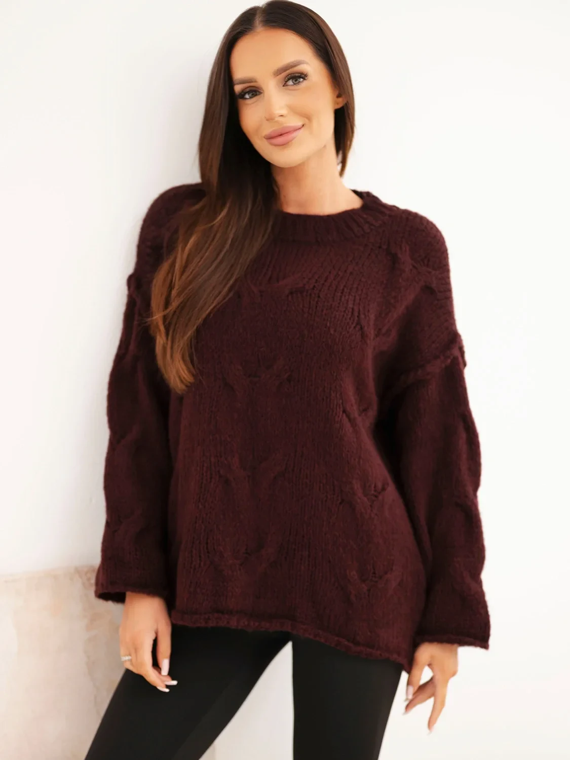 Sweter damski o luźnym fasonie bez zapięcia bordowy